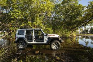 2019 Jeep Wrangler Unlimited Three O Five